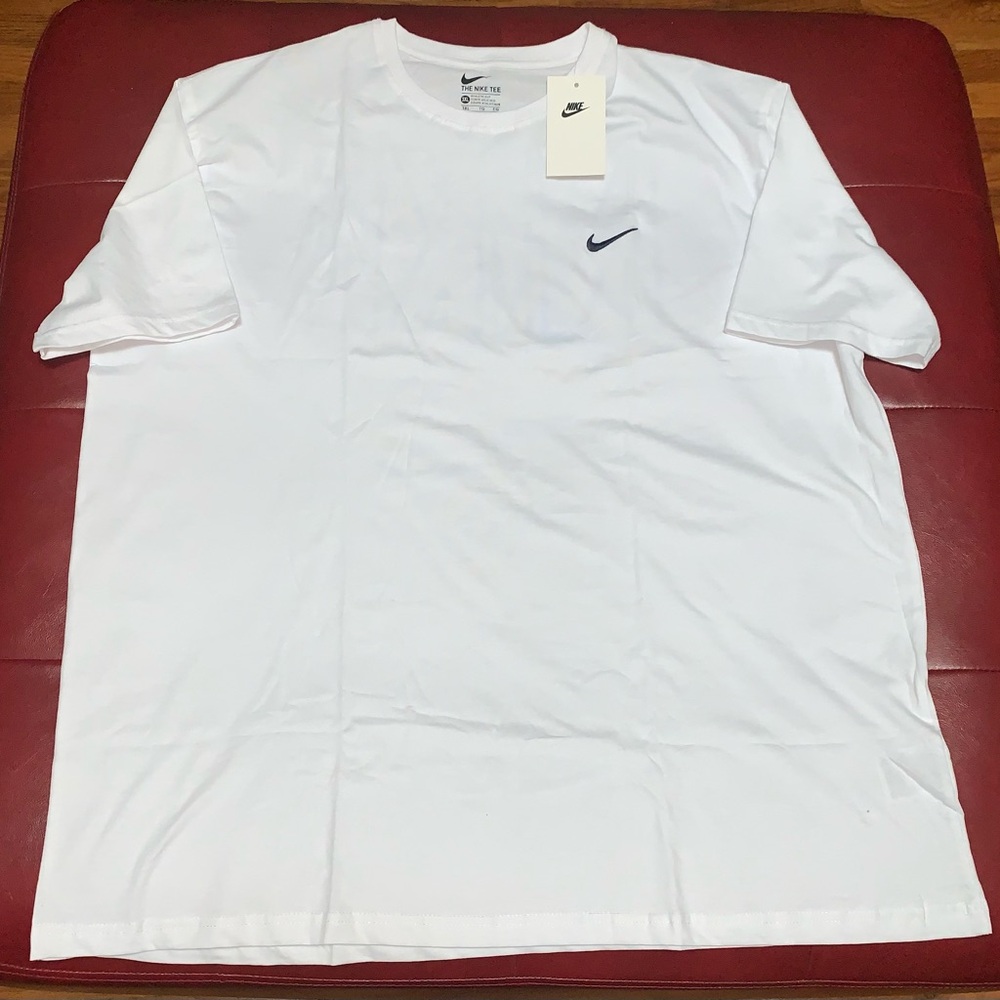 NWT Men’s The Nike Tee Athletic Cut Cotton Block Nike Logo - 3XL